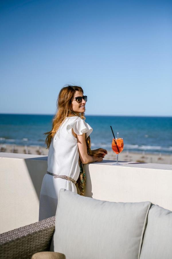 Riviera 4*