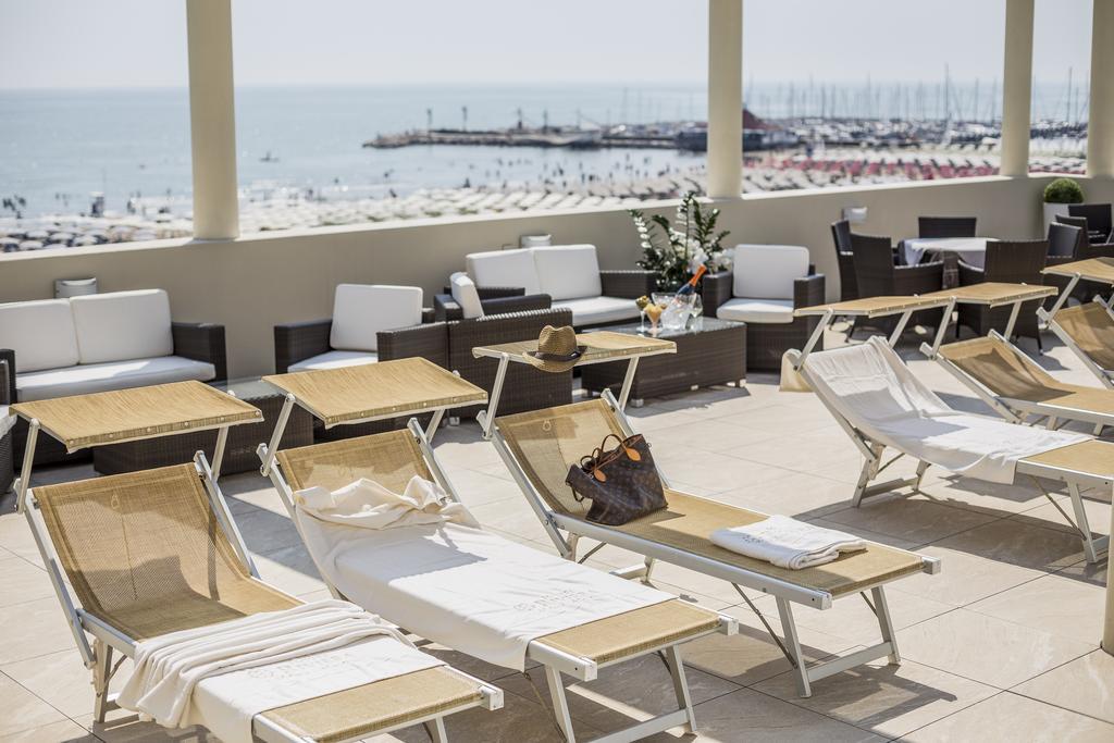 Hotel Riviera 4*